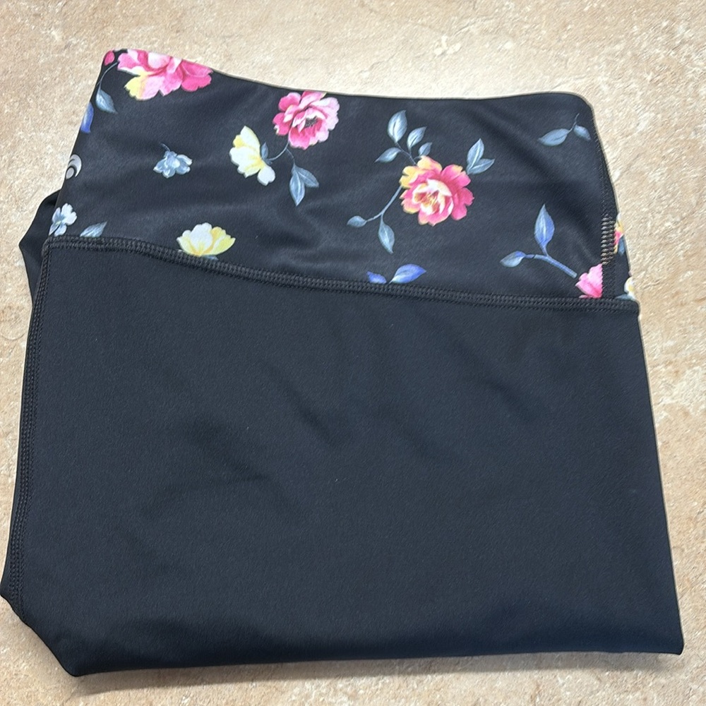 Floral yoga pants